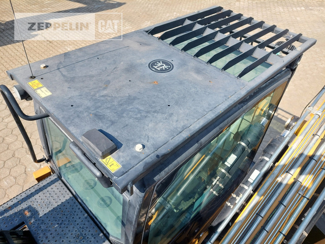 Materiaalinkäsittelykone Cat MH3024-06C: kuva Materiaalinkäsittelykone Cat MH3024-06C Materiaalinkäsittelykone Cat MH3024-06C: kuva Materiaalinkäsittelykone Cat MH3024-06C