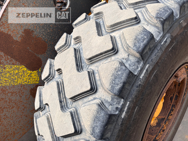 Volvo L90 - Pyöräkuormaaja: kuva Volvo L90 - Pyöräkuormaaja Volvo L90 - Pyöräkuormaaja: kuva Volvo L90 - Pyöräkuormaaja