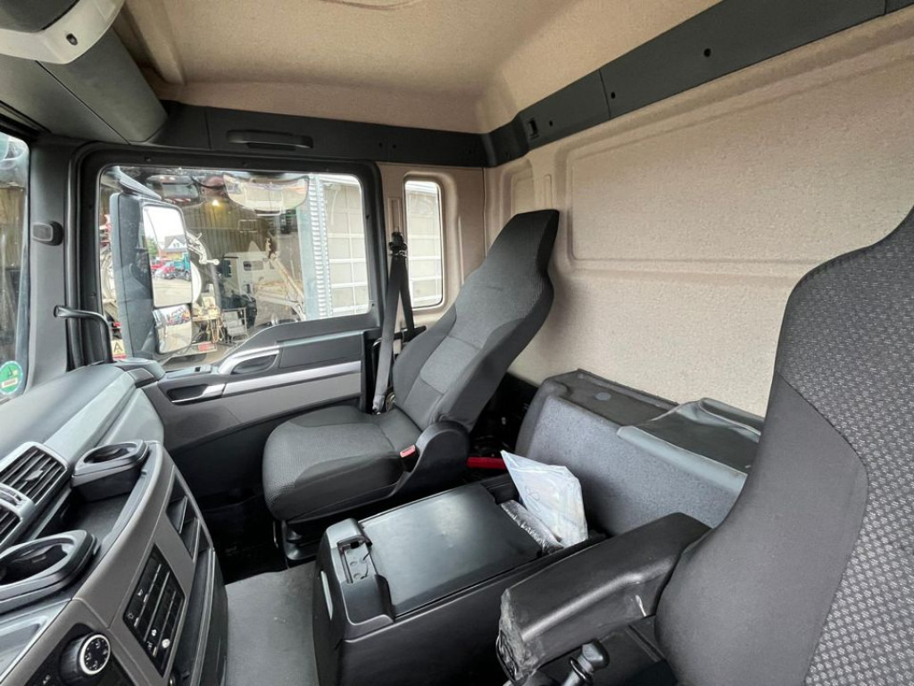 MAN TG-S 35.460 8x6 4 Achs Muldenkipper Meiller 18m³ - Dumpperi: kuva MAN TG-S 35.460 8x6 4 Achs Muldenkipper Meiller 18m³ - Dumpperi MAN TG-S 35.460 8x6 4 Achs Muldenkipper Meiller 18m³ - Dumpperi: kuva MAN TG-S 35.460 8x6 4 Achs Muldenkipper Meiller 18m³ - Dumpperi
