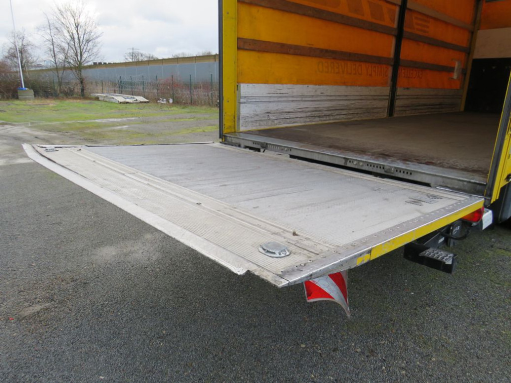 MERCEDES-BENZ Atego 1224 L Pritsche LBW - Pressukapelli kuorma-auto: kuva MERCEDES-BENZ Atego 1224 L Pritsche LBW - Pressukapelli kuorma-auto MERCEDES-BENZ Atego 1224 L Pritsche LBW - Pressukapelli kuorma-auto: kuva MERCEDES-BENZ Atego 1224 L Pritsche LBW - Pressukapelli kuorma-auto