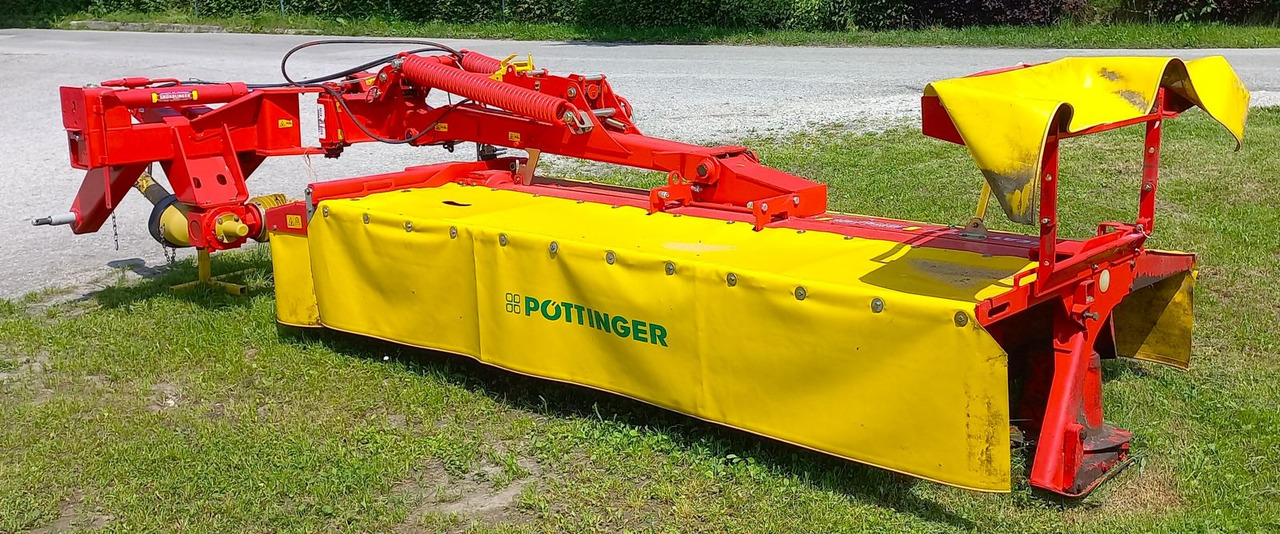 Pöttinger NOVA CAT 305 H - Niittokone: kuva Pöttinger NOVA CAT 305 H - Niittokone Pöttinger NOVA CAT 305 H - Niittokone: kuva Pöttinger NOVA CAT 305 H - Niittokone