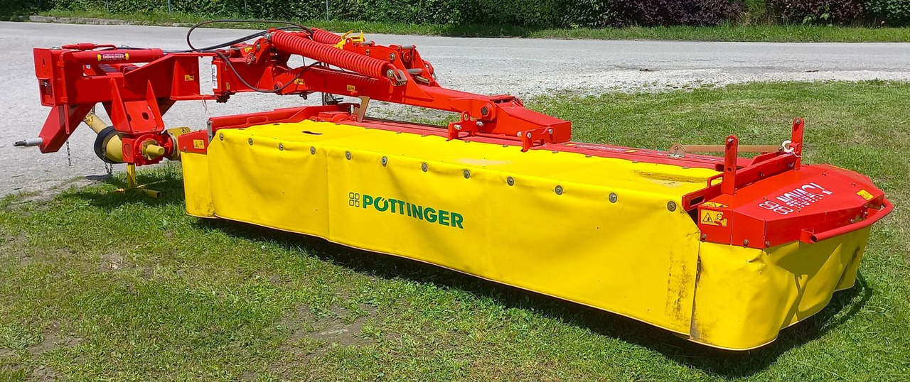 Pöttinger NOVA CAT 305 H - Niittokone: kuva Pöttinger NOVA CAT 305 H - Niittokone Pöttinger NOVA CAT 305 H - Niittokone: kuva Pöttinger NOVA CAT 305 H - Niittokone