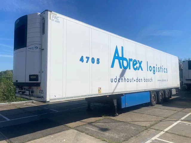 Schmitz Cargobull SCB 53B koelvries met carrier vector 1950MT 2 temp en tussenwand, - Refrigeraattori puoliperävaunu: kuva Schmitz Cargobull SCB 53B koelvries met carrier vector 1950MT 2 temp en tussenwand, - Refrigeraattori puoliperävaunu Schmitz Cargobull SCB 53B koelvries met carrier vector 1950MT 2 temp en tussenwand, - Refrigeraattori puoliperävaunu: kuva Schmitz Cargobull SCB 53B koelvries met carrier vector 1950MT 2 temp en tussenwand, - Refrigeraattori puoliperävaunu