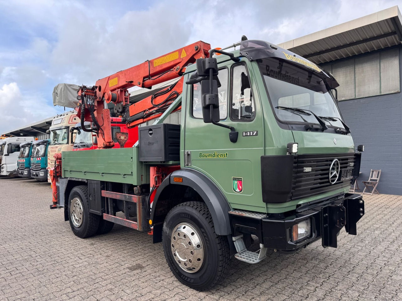 Mercedes-Benz 1417 AK Allrad Palfinger Montagekran 17,7m 64TKM - Nosturiauto: kuva Mercedes-Benz 1417 AK Allrad Palfinger Montagekran 17,7m 64TKM - Nosturiauto Mercedes-Benz 1417 AK Allrad Palfinger Montagekran 17,7m 64TKM - Nosturiauto: kuva Mercedes-Benz 1417 AK Allrad Palfinger Montagekran 17,7m 64TKM - Nosturiauto