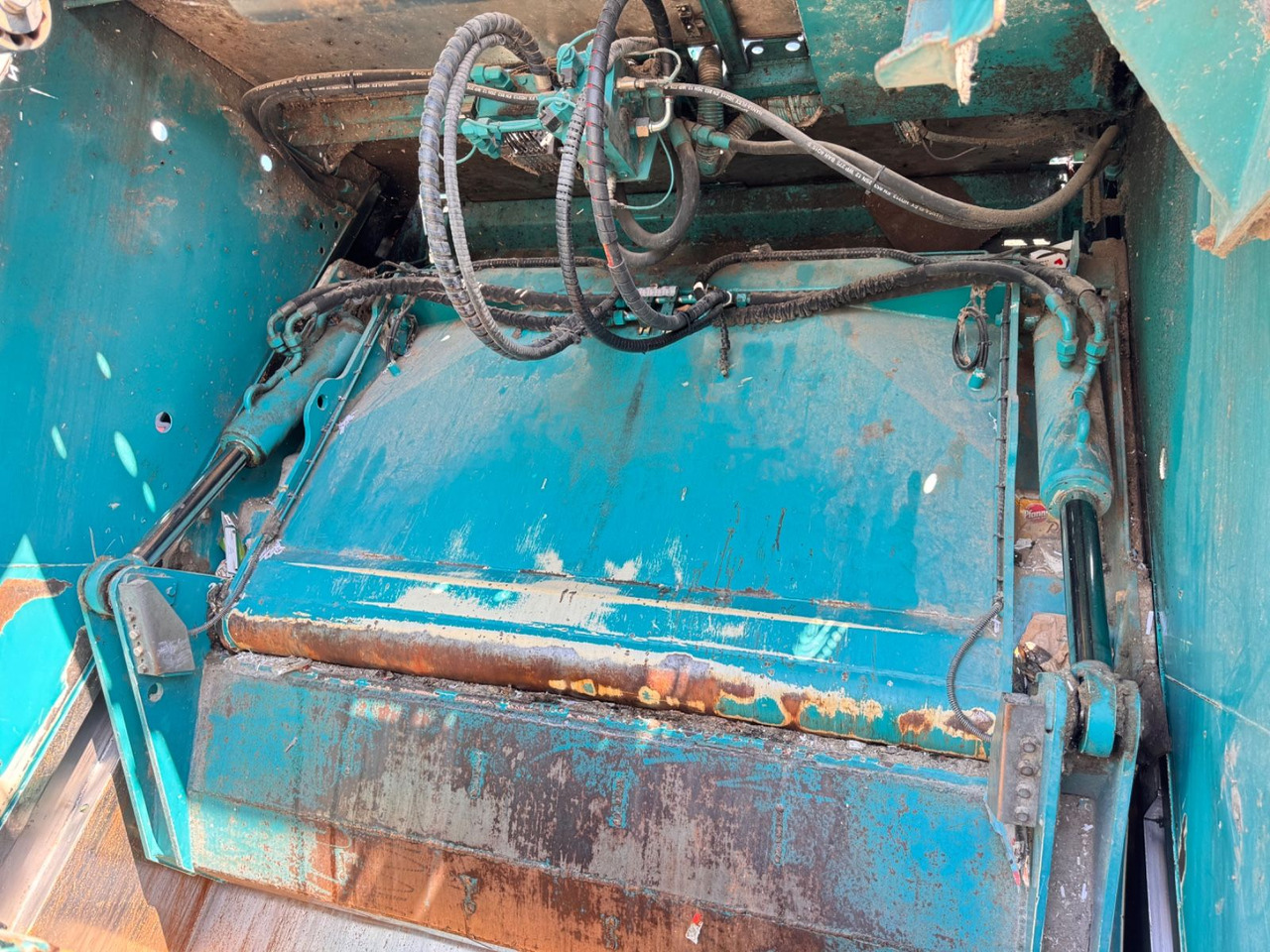 Leasing Mercedes-Benz 2533 Antos Müllwagen Zöller ATM bei 90Tkm Mercedes-Benz 2533 Antos Müllwagen Zöller ATM bei 90Tkm: kuva Leasing Mercedes-Benz 2533 Antos Müllwagen Zöller ATM bei 90Tkm Mercedes-Benz 2533 Antos Müllwagen Zöller ATM bei 90Tkm Leasing Mercedes-Benz 2533 Antos Müllwagen Zöller ATM bei 90Tkm Mercedes-Benz 2533 Antos Müllwagen Zöller ATM bei 90Tkm: kuva Leasing Mercedes-Benz 2533 Antos Müllwagen Zöller ATM bei 90Tkm Mercedes-Benz 2533 Antos Müllwagen Zöller ATM bei 90Tkm