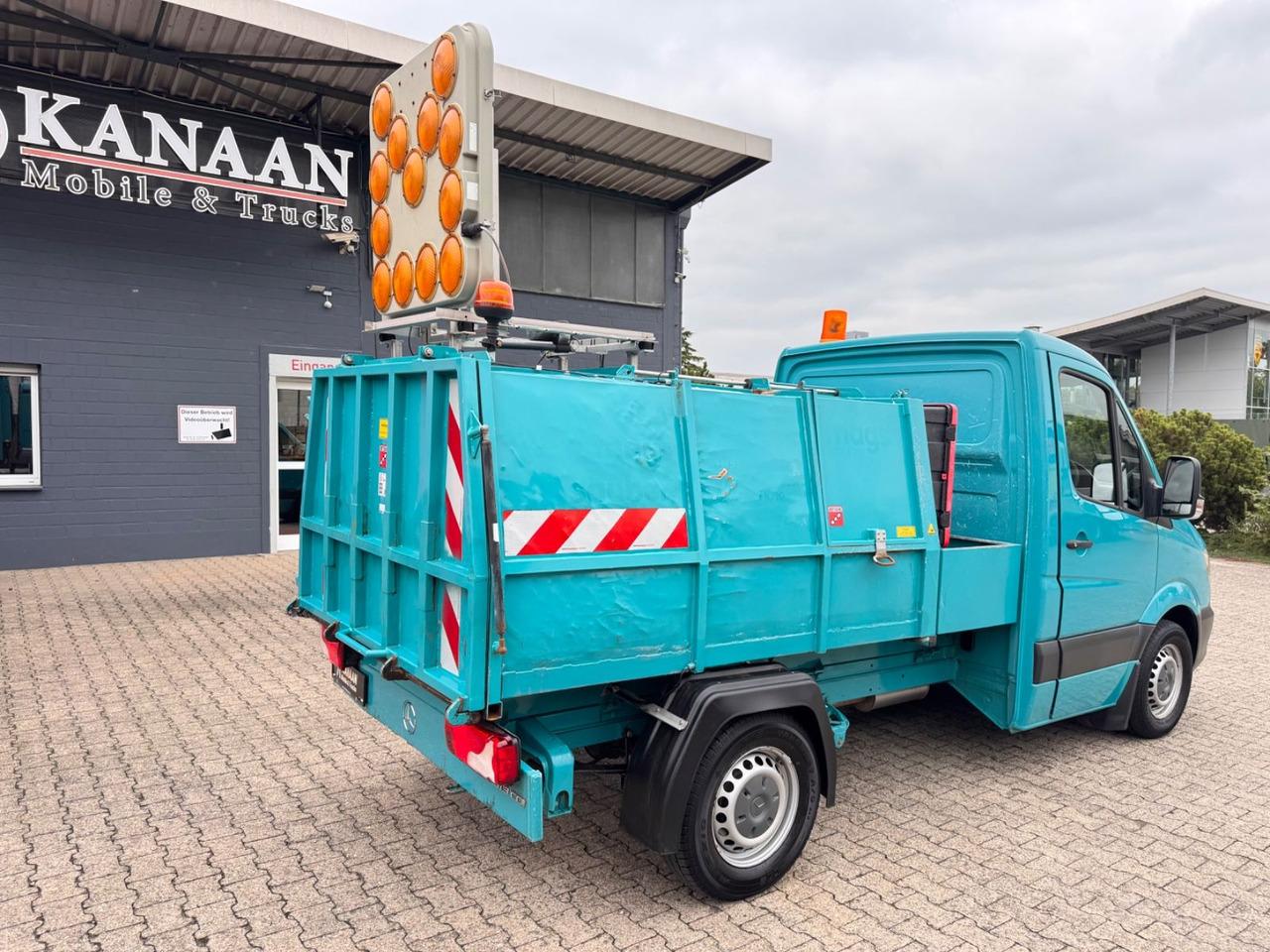 Mercedes-Benz 313 CDI  Sprinter II Bertsche  Müllwagen  Tafel - Roska-auto: kuva  Mercedes-Benz 313 CDI  Sprinter II Bertsche  Müllwagen  Tafel - Roska-auto Mercedes-Benz 313 CDI  Sprinter II Bertsche  Müllwagen  Tafel - Roska-auto: kuva  Mercedes-Benz 313 CDI  Sprinter II Bertsche  Müllwagen  Tafel - Roska-auto