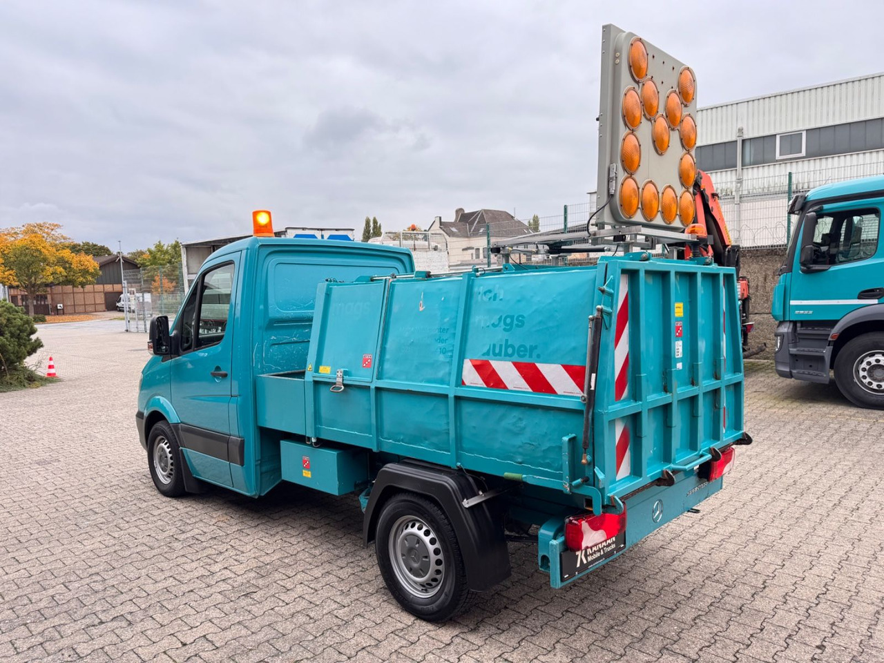 Mercedes-Benz 313 CDI  Sprinter II Bertsche  Müllwagen  Tafel - Roska-auto: kuva  Mercedes-Benz 313 CDI  Sprinter II Bertsche  Müllwagen  Tafel - Roska-auto Mercedes-Benz 313 CDI  Sprinter II Bertsche  Müllwagen  Tafel - Roska-auto: kuva  Mercedes-Benz 313 CDI  Sprinter II Bertsche  Müllwagen  Tafel - Roska-auto