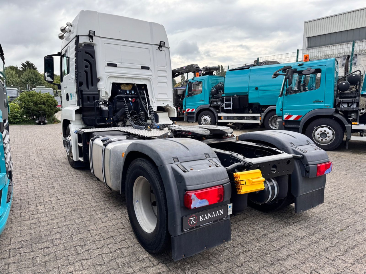 MAN 18.470 LX TGS Hydraulik Walkingfloor & Kipper - Vetopöytäauto: kuva MAN 18.470 LX TGS Hydraulik Walkingfloor & Kipper - Vetopöytäauto MAN 18.470 LX TGS Hydraulik Walkingfloor & Kipper - Vetopöytäauto: kuva MAN 18.470 LX TGS Hydraulik Walkingfloor & Kipper - Vetopöytäauto