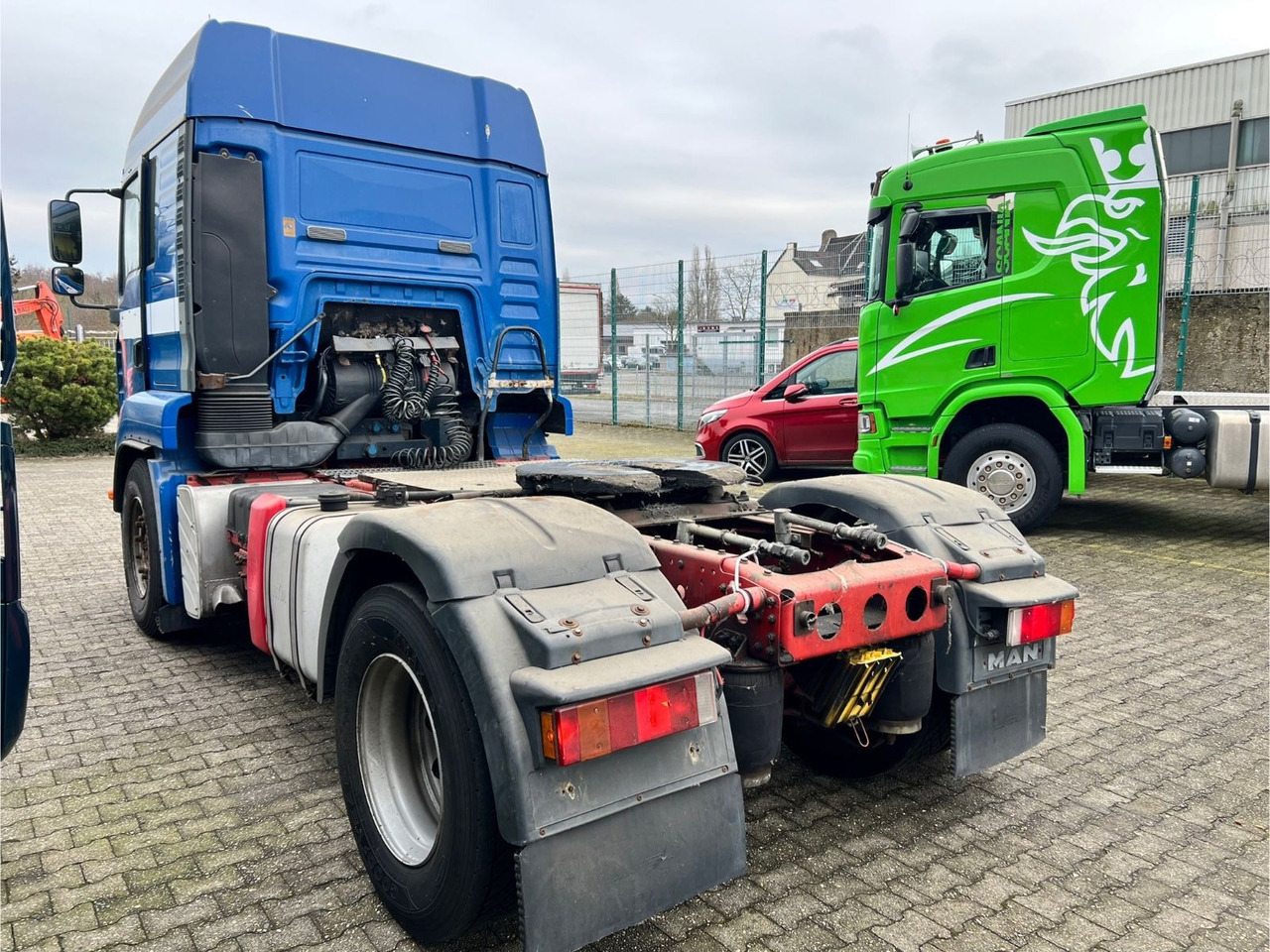 MAN TGA 18.430 BLS Hydraulik Kipper Walkingfloor - Vetopöytäauto: kuva MAN TGA 18.430 BLS Hydraulik Kipper Walkingfloor - Vetopöytäauto MAN TGA 18.430 BLS Hydraulik Kipper Walkingfloor - Vetopöytäauto: kuva MAN TGA 18.430 BLS Hydraulik Kipper Walkingfloor - Vetopöytäauto