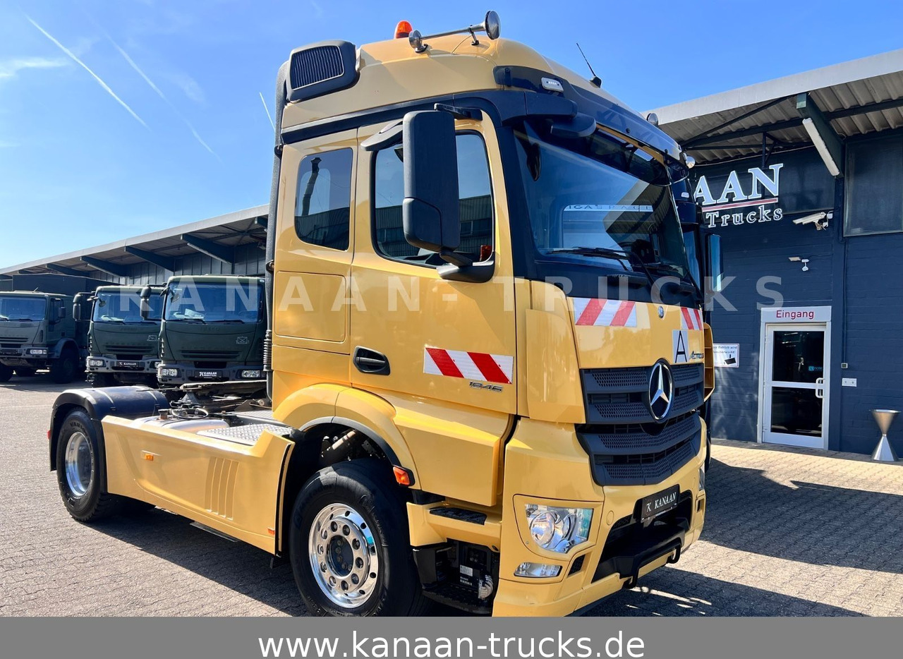 Mercedes-Benz 1846 LS Actros L StreamSpace Hydraulik - Vetopöytäauto: kuva Mercedes-Benz 1846 LS Actros L StreamSpace Hydraulik - Vetopöytäauto Mercedes-Benz 1846 LS Actros L StreamSpace Hydraulik - Vetopöytäauto: kuva Mercedes-Benz 1846 LS Actros L StreamSpace Hydraulik - Vetopöytäauto