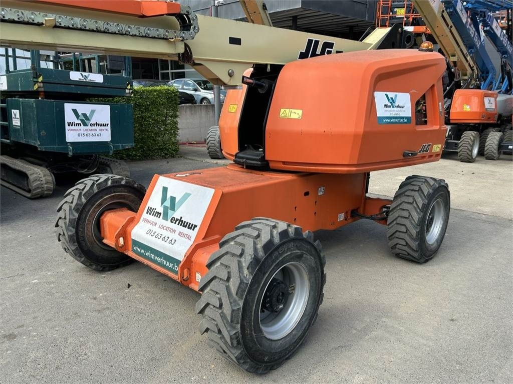 JLG 460SJ (4568) - Kuukulkija: kuva JLG 460SJ (4568) - Kuukulkija JLG 460SJ (4568) - Kuukulkija: kuva JLG 460SJ (4568) - Kuukulkija