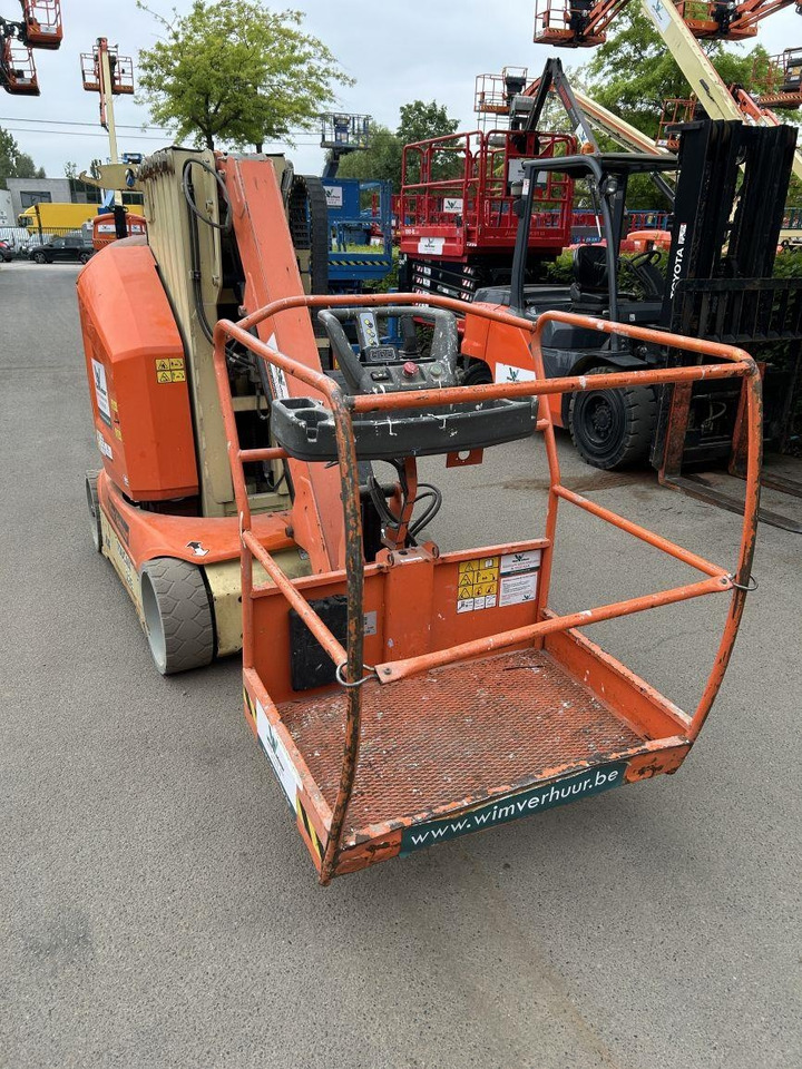 JLG Toucan 12E (1933) - Pystymastonostin: kuva JLG Toucan 12E (1933) - Pystymastonostin JLG Toucan 12E (1933) - Pystymastonostin: kuva JLG Toucan 12E (1933) - Pystymastonostin