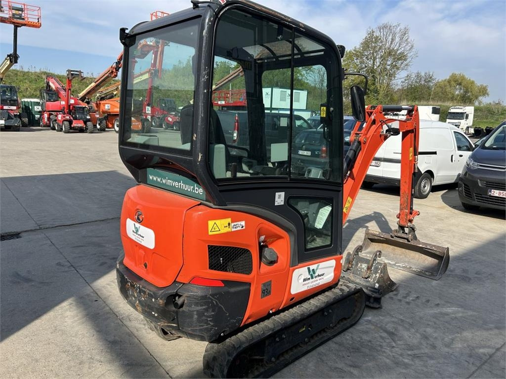 Kubota KX019-4 (8684) - Minikuormaaja: kuva Kubota KX019-4 (8684) - Minikuormaaja Kubota KX019-4 (8684) - Minikuormaaja: kuva Kubota KX019-4 (8684) - Minikuormaaja