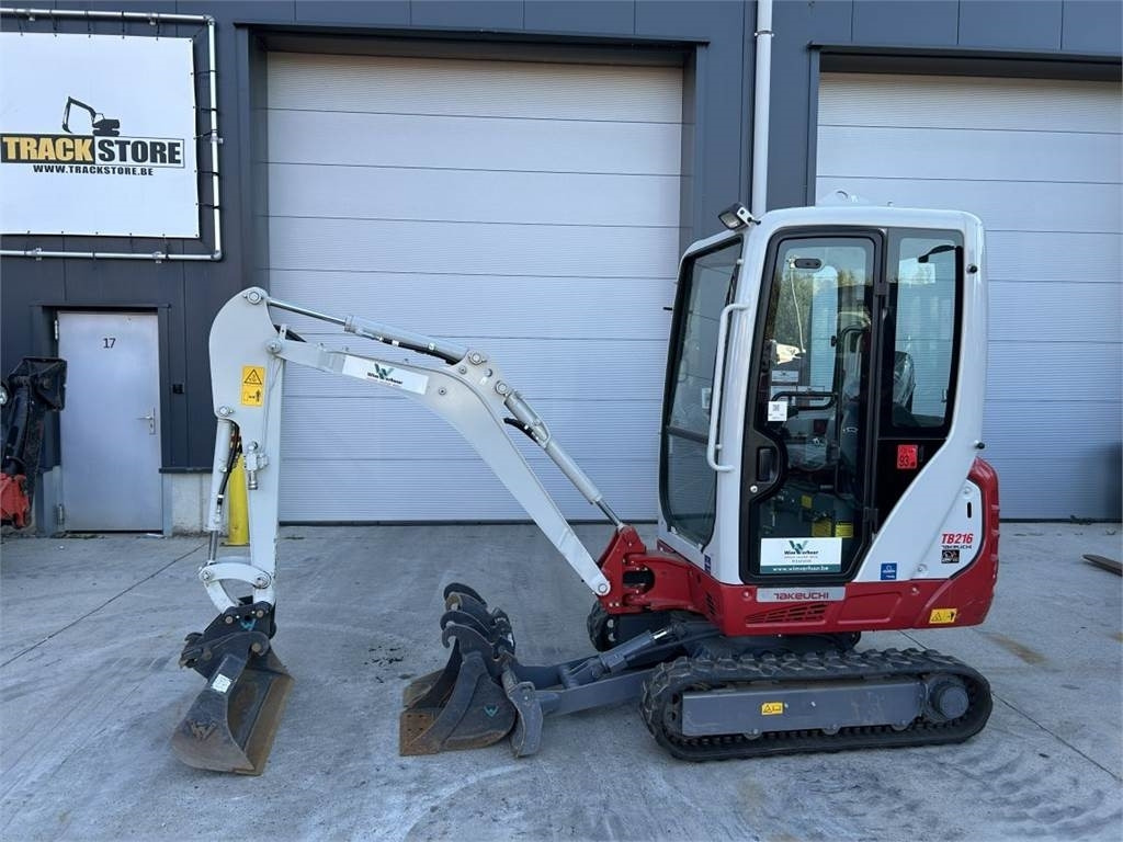 Takeuchi TB216 (11387) - Minikuormaaja: kuva Takeuchi TB216 (11387) - Minikuormaaja Takeuchi TB216 (11387) - Minikuormaaja: kuva Takeuchi TB216 (11387) - Minikuormaaja