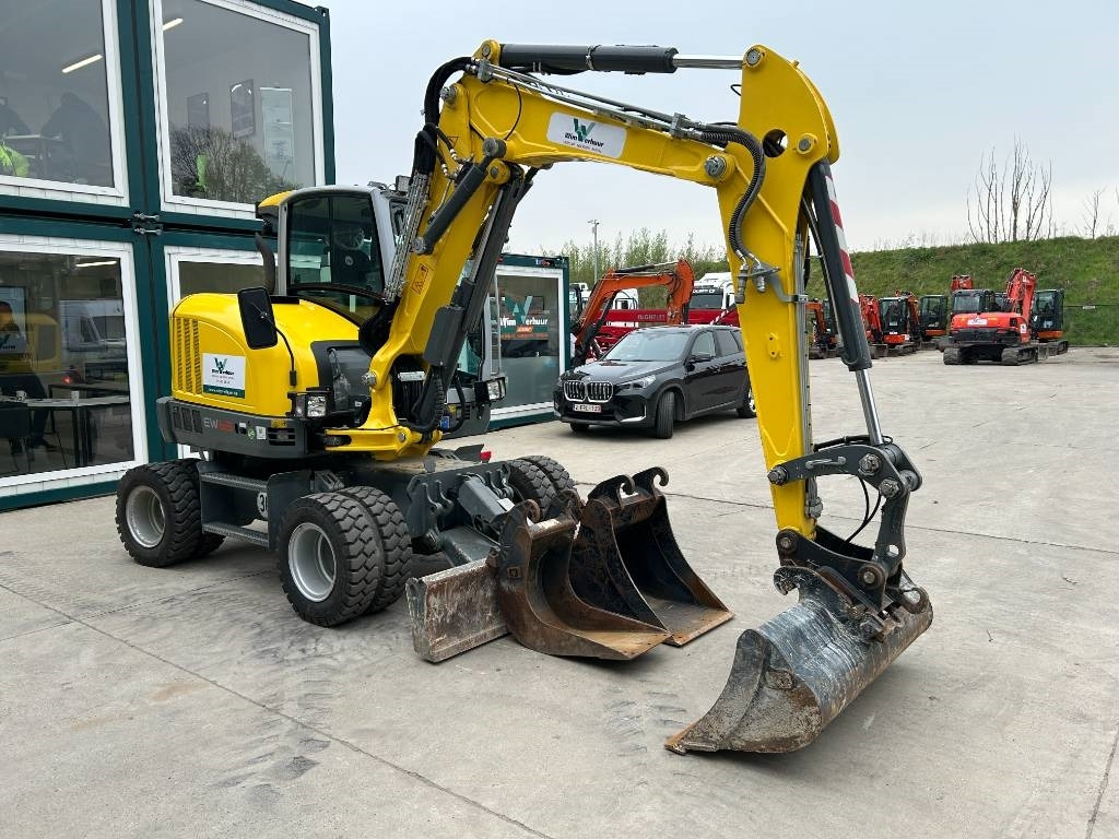 Wacker Neuson EW 65 - Pyöräalustainen kaivinkone: kuva Wacker Neuson EW 65 - Pyöräalustainen kaivinkone Wacker Neuson EW 65 - Pyöräalustainen kaivinkone: kuva Wacker Neuson EW 65 - Pyöräalustainen kaivinkone