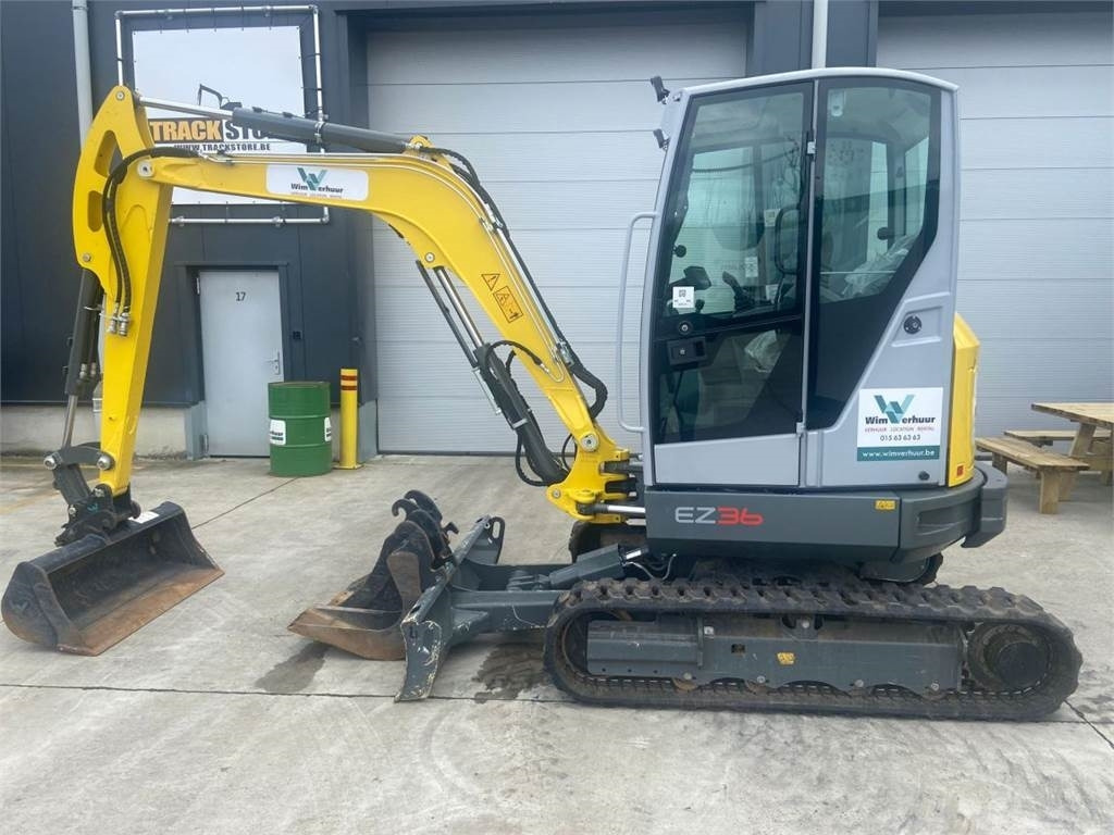 Wacker Neuson EZ36 (9981) - Minikuormaaja: kuva Wacker Neuson EZ36 (9981) - Minikuormaaja Wacker Neuson EZ36 (9981) - Minikuormaaja: kuva Wacker Neuson EZ36 (9981) - Minikuormaaja