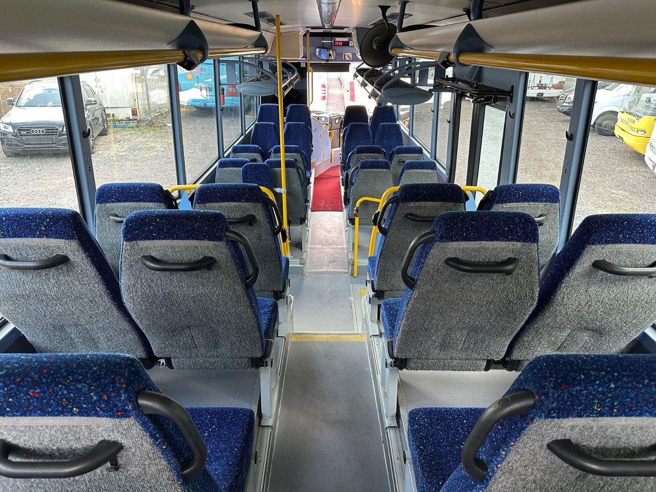 Linja-auto Iveco Irisbus Crossway LE SFR 162 *AC*100 km/h*Schalt: kuva Linja-auto Iveco Irisbus Crossway LE SFR 162 *AC*100 km/h*Schalt Linja-auto Iveco Irisbus Crossway LE SFR 162 *AC*100 km/h*Schalt: kuva Linja-auto Iveco Irisbus Crossway LE SFR 162 *AC*100 km/h*Schalt