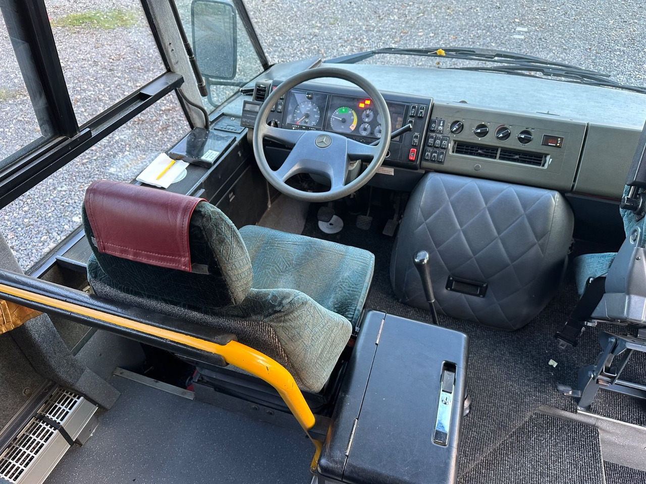 Mercedes-Benz O815 D Teamstar Auwärter (AC*7,49 t) - Minibussi, Pikkubussi: kuva Mercedes-Benz O815 D Teamstar Auwärter (AC*7,49 t) - Minibussi, Pikkubussi Mercedes-Benz O815 D Teamstar Auwärter (AC*7,49 t) - Minibussi, Pikkubussi: kuva Mercedes-Benz O815 D Teamstar Auwärter (AC*7,49 t) - Minibussi, Pikkubussi