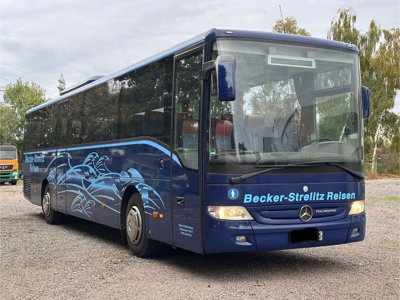 Mercedes-Benz Tourismo O350 RH (Euro 5*DE*56 Sitze) - Esikaupunkien linja: kuva  Mercedes-Benz Tourismo O350 RH (Euro 5*DE*56 Sitze) - Esikaupunkien linja Mercedes-Benz Tourismo O350 RH (Euro 5*DE*56 Sitze) - Esikaupunkien linja: kuva  Mercedes-Benz Tourismo O350 RH (Euro 5*DE*56 Sitze) - Esikaupunkien linja