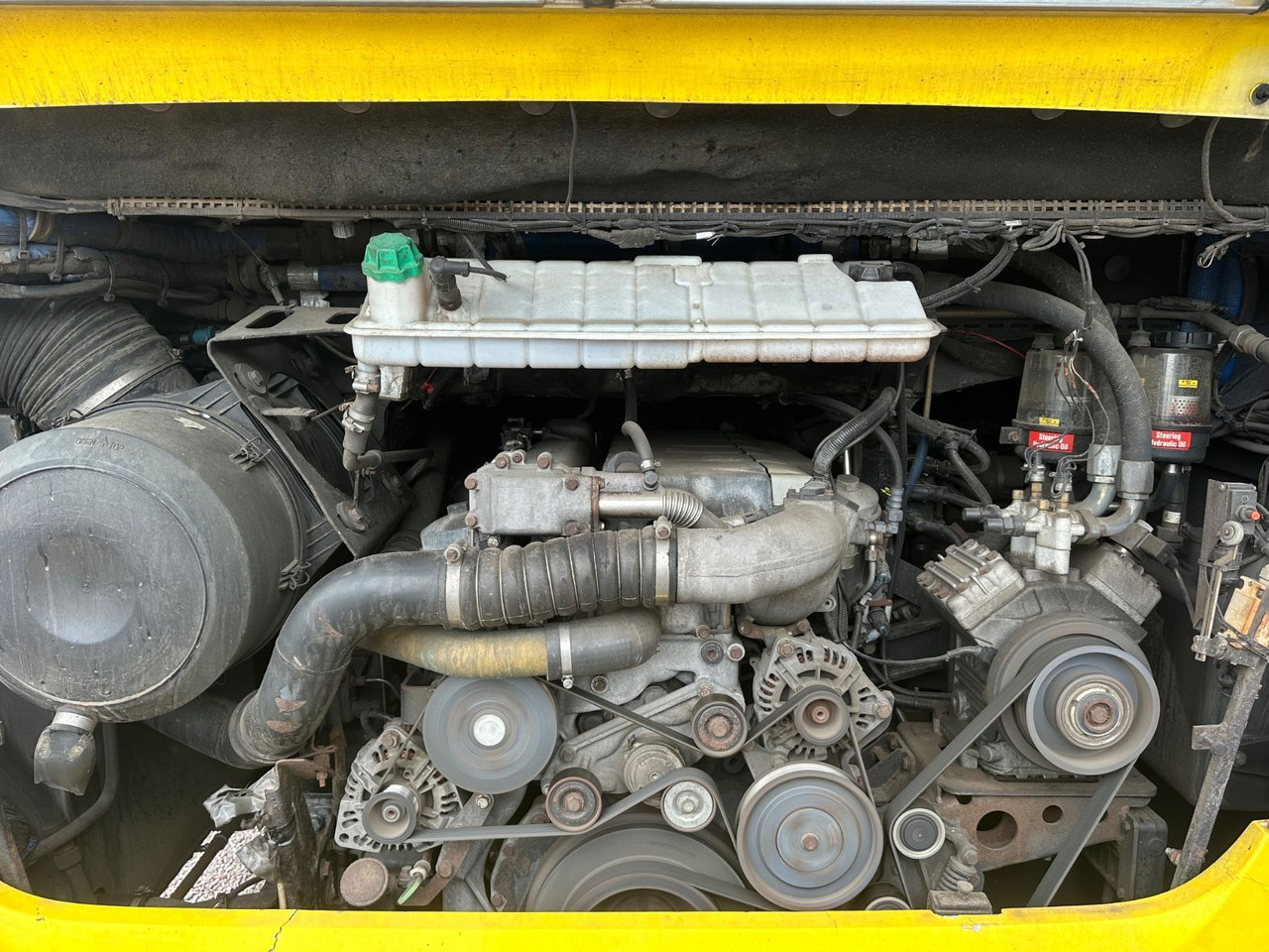 Neoplan P15 Cityliner Euro4*55 Sitze - Turistibussi: kuva  Neoplan P15 Cityliner Euro4*55 Sitze - Turistibussi Neoplan P15 Cityliner Euro4*55 Sitze - Turistibussi: kuva  Neoplan P15 Cityliner Euro4*55 Sitze - Turistibussi