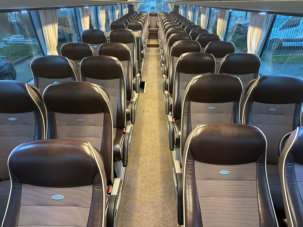 Neoplan P15 Cityliner Toterwinken Assist*EEV*57Sitze - Turistibussi: kuva Neoplan P15 Cityliner Toterwinken Assist*EEV*57Sitze - Turistibussi Neoplan P15 Cityliner Toterwinken Assist*EEV*57Sitze - Turistibussi: kuva Neoplan P15 Cityliner Toterwinken Assist*EEV*57Sitze - Turistibussi