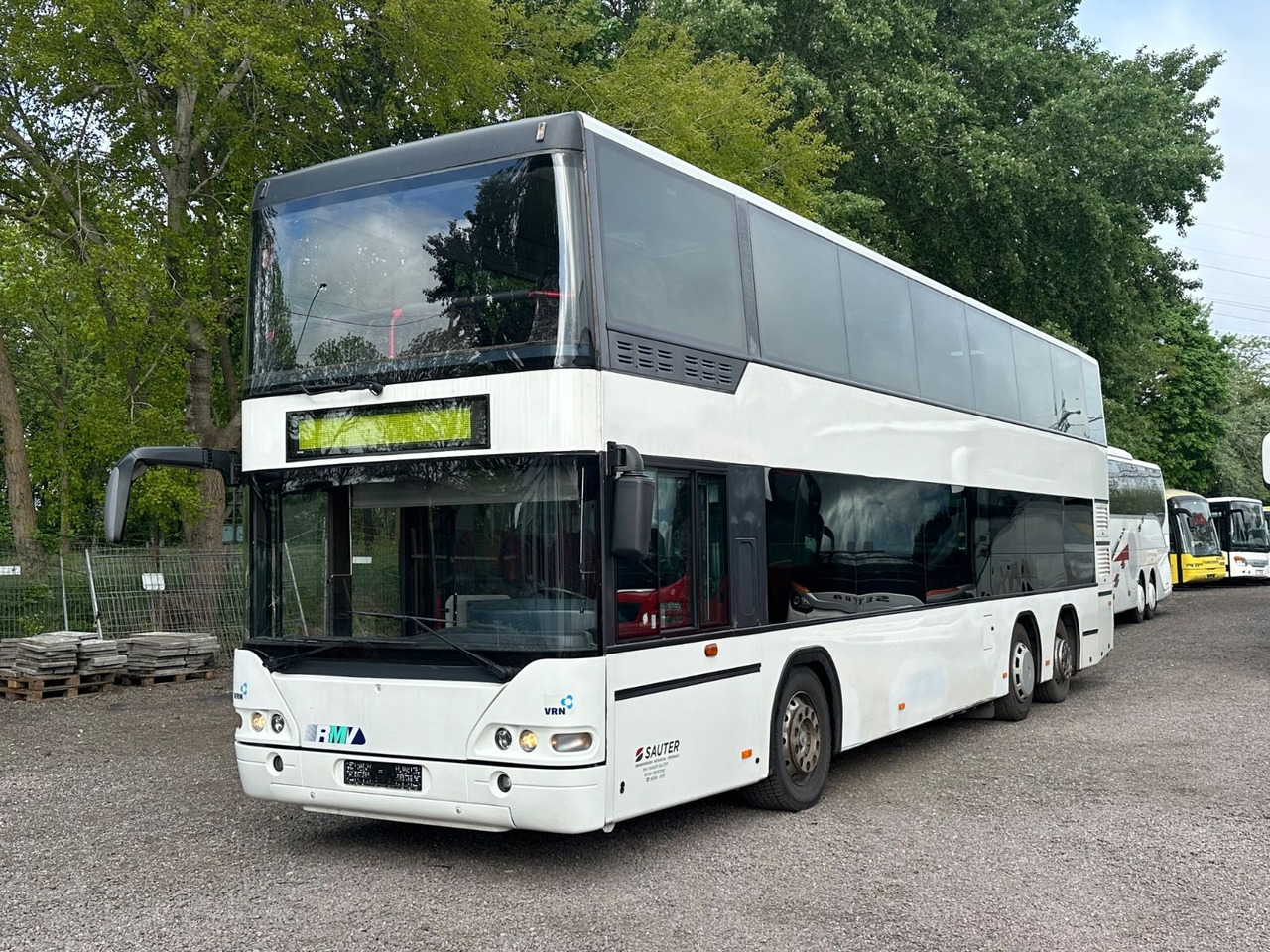 Neoplan PD9 N 4426/3 Centroliner (Motor neu*TÜV 03.26) - Kaksikerroksinen linja: kuva Neoplan PD9 N 4426/3 Centroliner (Motor neu*TÜV 03.26) - Kaksikerroksinen linja Neoplan PD9 N 4426/3 Centroliner (Motor neu*TÜV 03.26) - Kaksikerroksinen linja: kuva Neoplan PD9 N 4426/3 Centroliner (Motor neu*TÜV 03.26) - Kaksikerroksinen linja