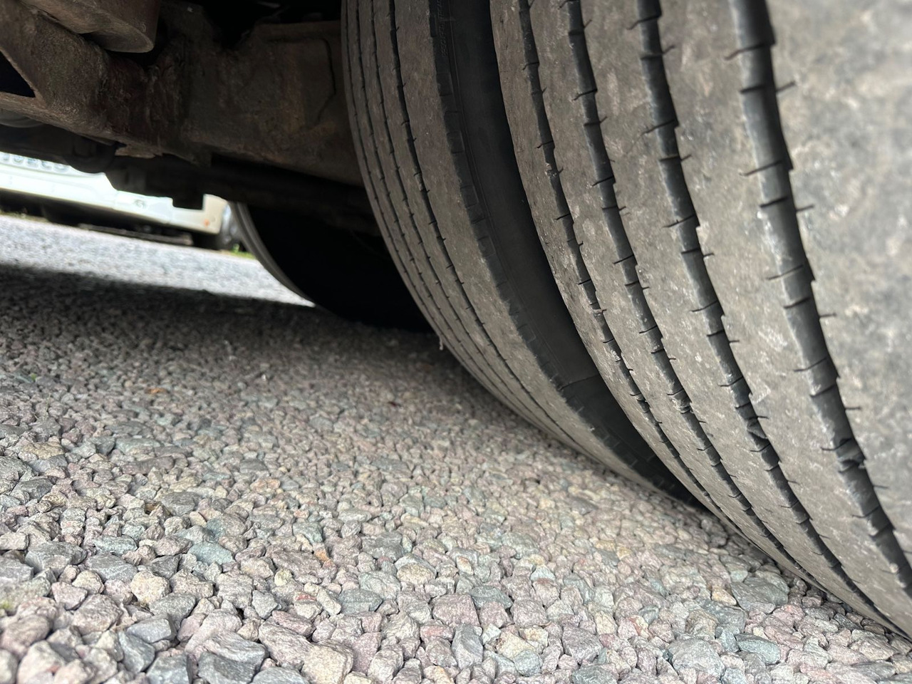 Setra S 315 UL (56 Sitze*Klima*Schalt*TOP) - Esikaupunkien linja: kuva Setra S 315 UL (56 Sitze*Klima*Schalt*TOP) - Esikaupunkien linja Setra S 315 UL (56 Sitze*Klima*Schalt*TOP) - Esikaupunkien linja: kuva Setra S 315 UL (56 Sitze*Klima*Schalt*TOP) - Esikaupunkien linja