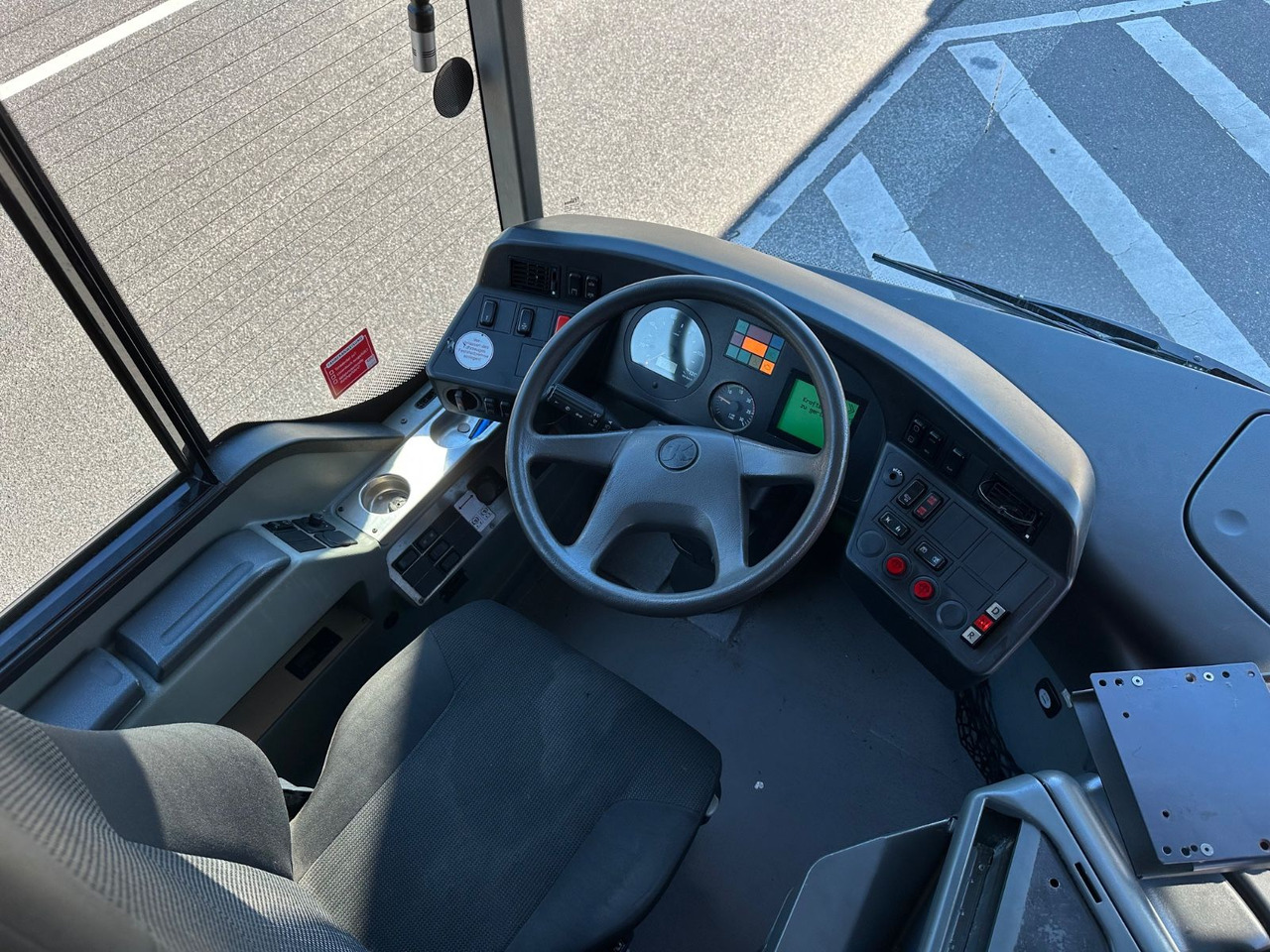 Setra S 415 NF (Klima, EURO 5) - Linja-auto: kuva Setra S 415 NF (Klima, EURO 5) - Linja-auto Setra S 415 NF (Klima, EURO 5) - Linja-auto: kuva Setra S 415 NF (Klima, EURO 5) - Linja-auto