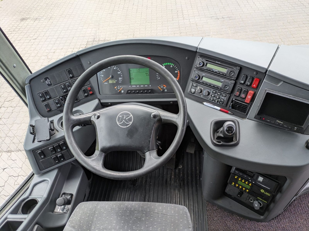 Setra S 416 GT (55 Sitze*WC) - Esikaupunkien linja: kuva Setra S 416 GT (55 Sitze*WC) - Esikaupunkien linja Setra S 416 GT (55 Sitze*WC) - Esikaupunkien linja: kuva Setra S 416 GT (55 Sitze*WC) - Esikaupunkien linja