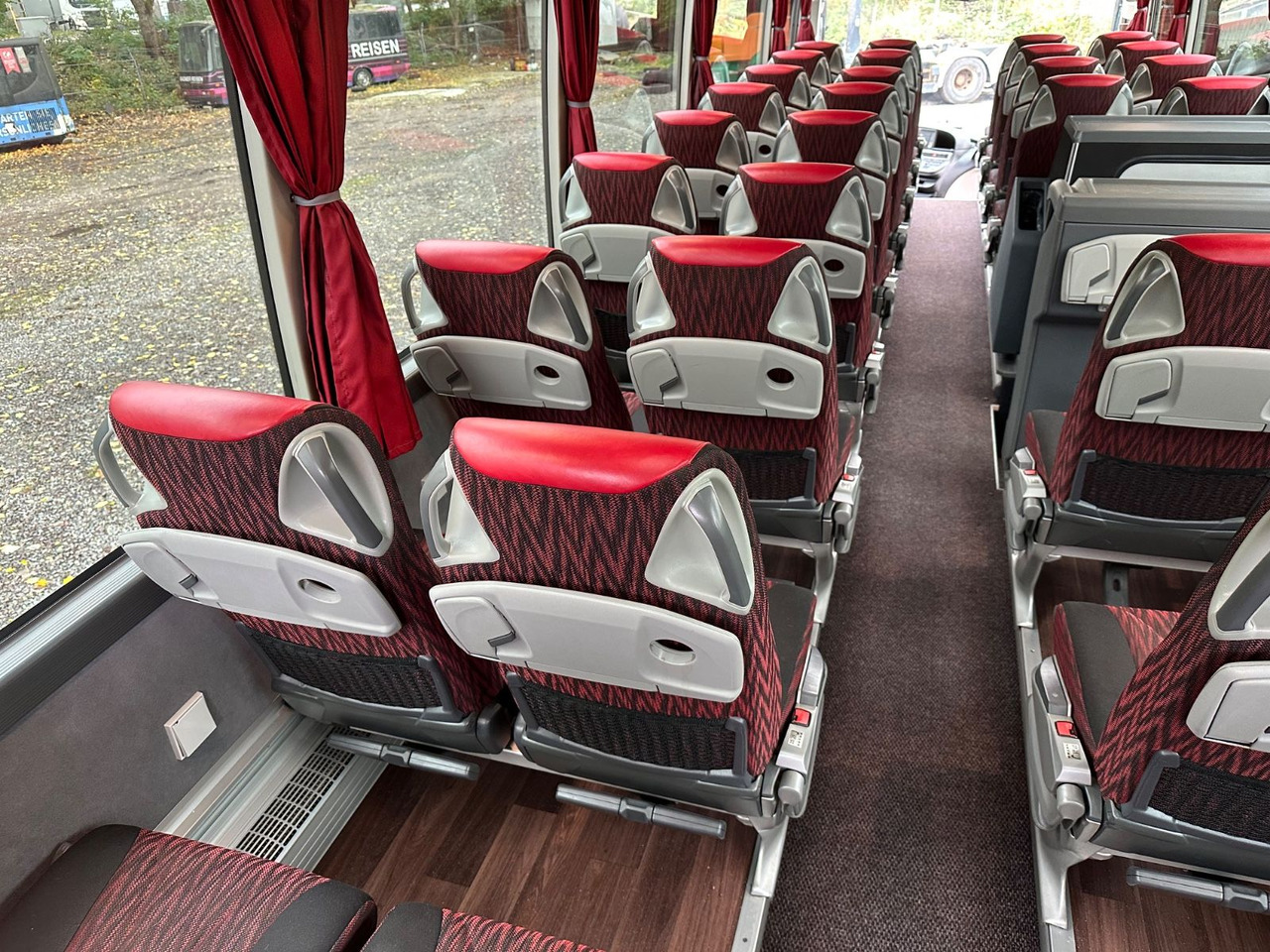 Turistibussi Setra S 511 HD (Küche*WC*DE-Bus*38 Sitze): kuva Turistibussi Setra S 511 HD (Küche*WC*DE-Bus*38 Sitze)