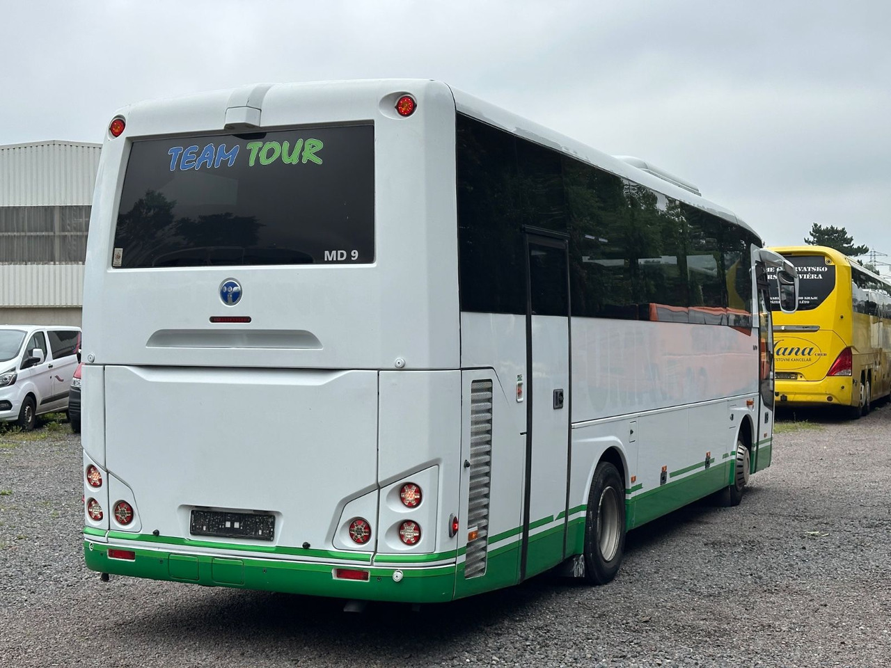 Temsa MD9 C (wenig Km*WC*DE) - Minibussi, Pikkubussi: kuva Temsa MD9 C (wenig Km*WC*DE) - Minibussi, Pikkubussi Temsa MD9 C (wenig Km*WC*DE) - Minibussi, Pikkubussi: kuva Temsa MD9 C (wenig Km*WC*DE) - Minibussi, Pikkubussi