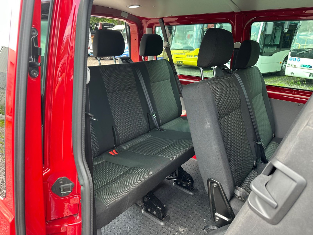 Volkswagen T6 Kombi (PDC Hi*ACC*StandHz*9 Sitzer*AC) - Pikkubussi: kuva Volkswagen T6 Kombi (PDC Hi*ACC*StandHz*9 Sitzer*AC) - Pikkubussi Volkswagen T6 Kombi (PDC Hi*ACC*StandHz*9 Sitzer*AC) - Pikkubussi: kuva Volkswagen T6 Kombi (PDC Hi*ACC*StandHz*9 Sitzer*AC) - Pikkubussi